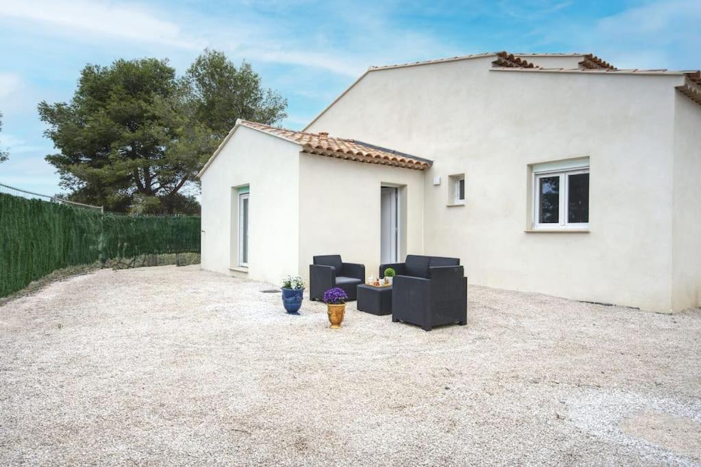 Appt P2 De 1 A 6 Pers A Rognac Apartment Luaran gambar
