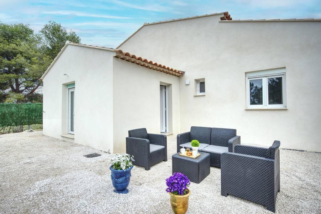Appt P2 De 1 A 6 Pers A Rognac Apartment Luaran gambar